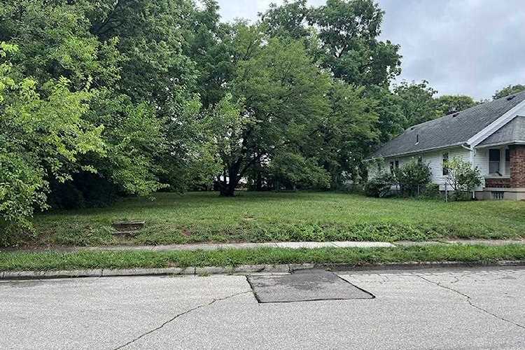 1423 Ohmer Avenue Dayton, OH 45410
