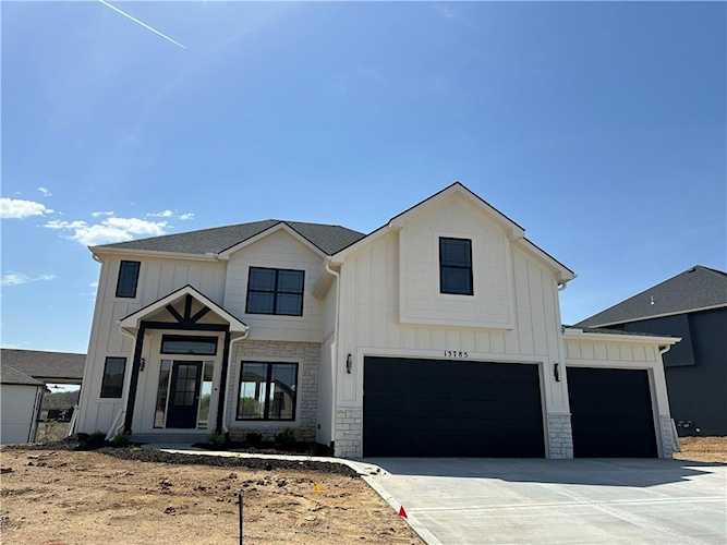 13785 NW 71st St Parkville, MO 64152