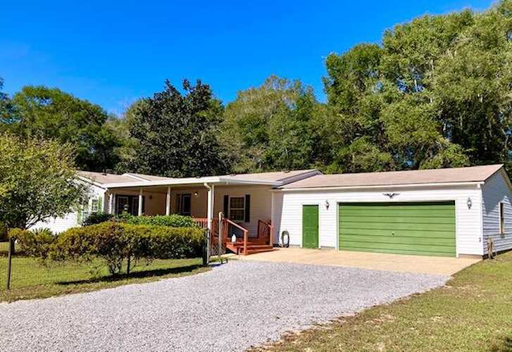 869 Juniper Lake Drive Defuniak Springs, FL 32433