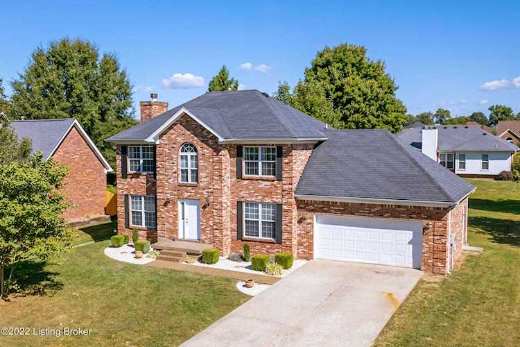 270 Spring House Ln Louisville, KY 40229 | MLS 1622929 Photo 1