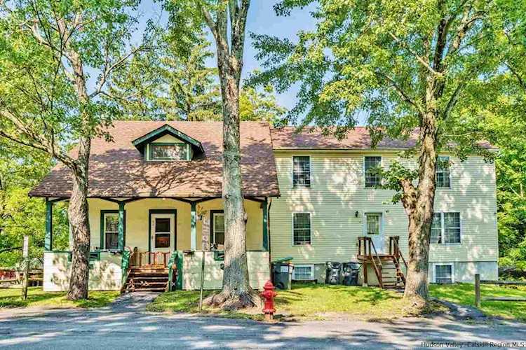 21 Grove St New Paltz, NY 12561