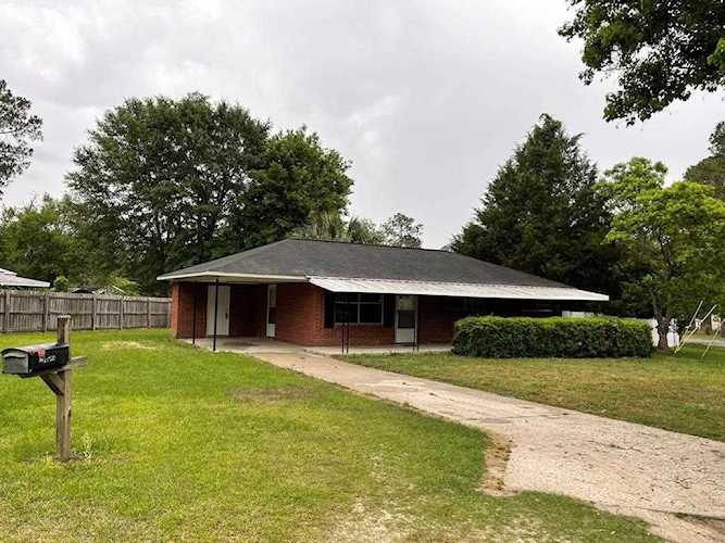 501 Sharon Nashville, GA 31639