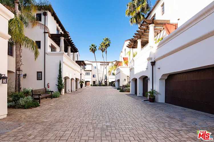 11937 W Sunset Blvd #12 Los Angeles, CA 90049