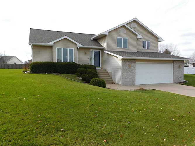 906 Rumley Run Deforest, WI 53532