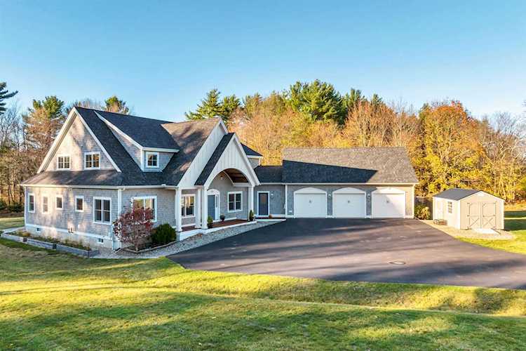 353 West Rd Rye, NH 03870