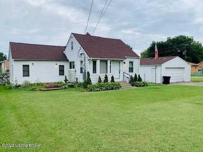 7247 Southside Dr Louisville, KY 40214 | MLS 1622838 Photo 1
