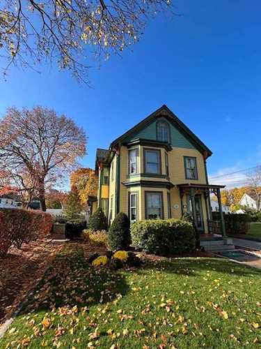 35 Newfield Street Chelmsford, MA 01863