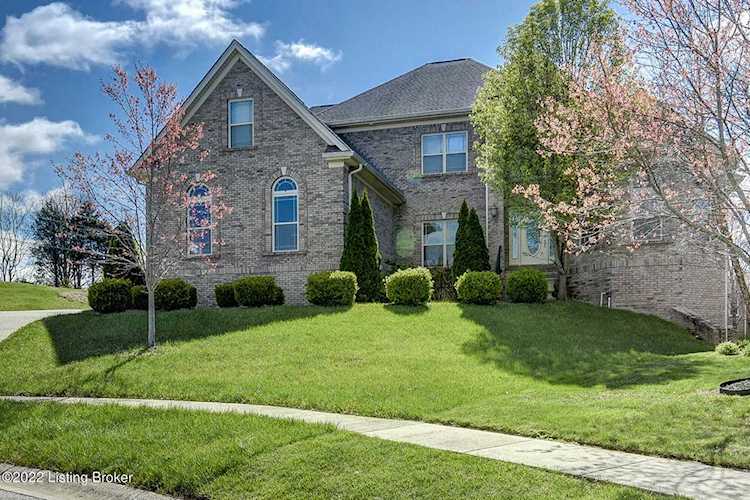 1004 Fossil Creek Cir, Louisville, KY 40245 - Landis Springs $610,000 Photo 1