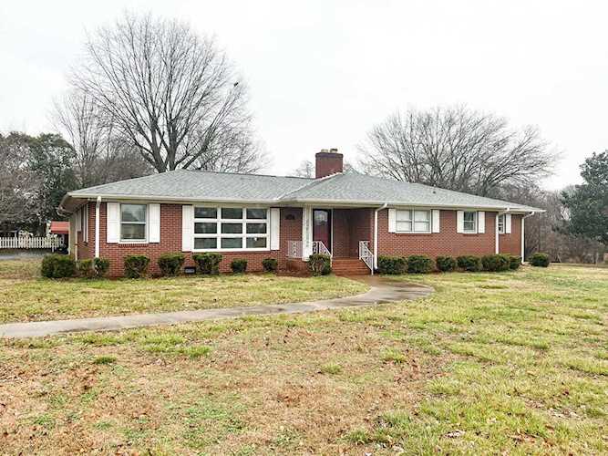 817 Highway 11 East Chesnee, SC 29323