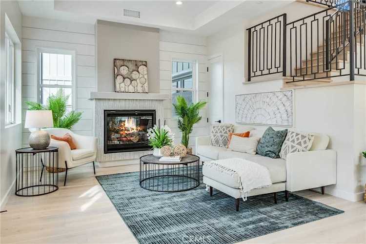 2308 Rindge Ln Redondo Beach, CA 90278