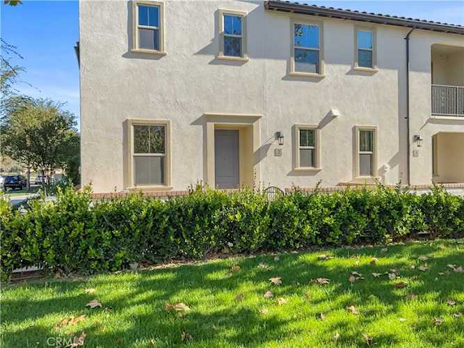 3310 E Yountville Dr #2 Ontario, CA 91761