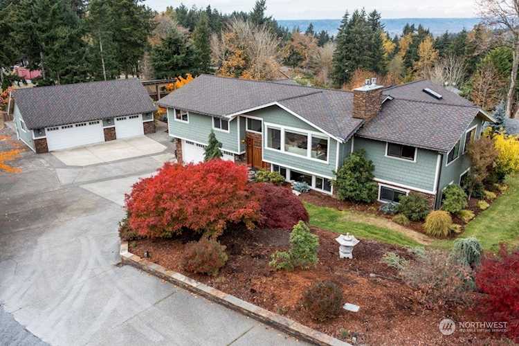 16411 35th Street Ct E Lake Tapps, WA 98391