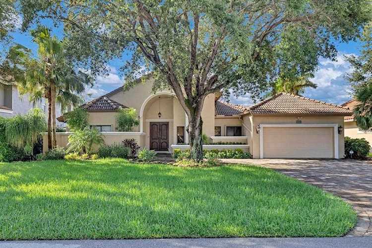6022 Vista Linda Lane Boca Raton, FL 33433