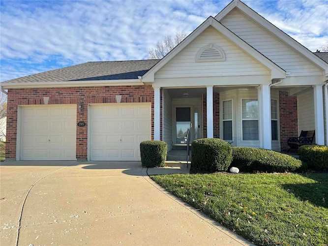 199 New Holland Dr Chesterfield, MO Parkway Central 63017 | The Gellman Team Photo 1