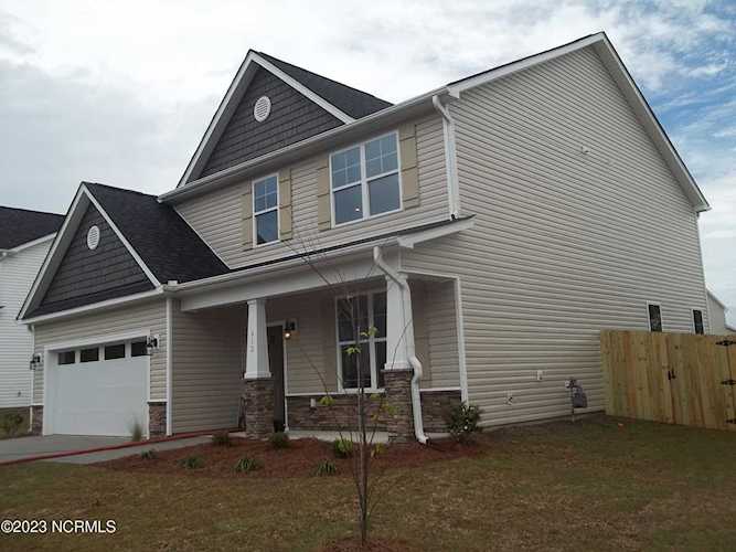 912 Terraces Ln Lane Hampstead, NC 28443