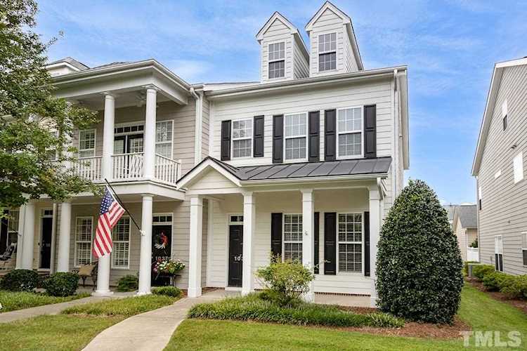 1039 Philpott Drive Chapel Hill, NC 27517