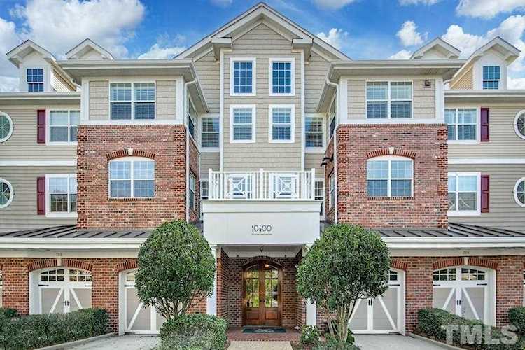 10400 Rosegate Court #306 Raleigh, NC 27617