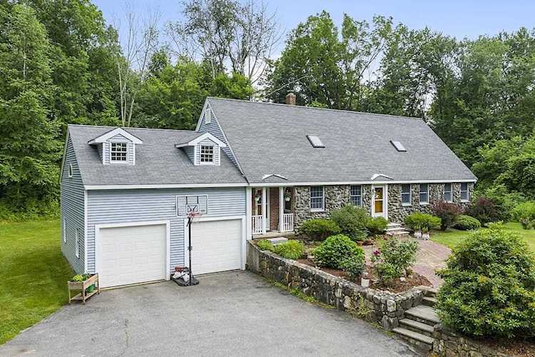 Bean Group | 3 Leroy Ave Atkinson 03811 NH | home for sale Photo 1