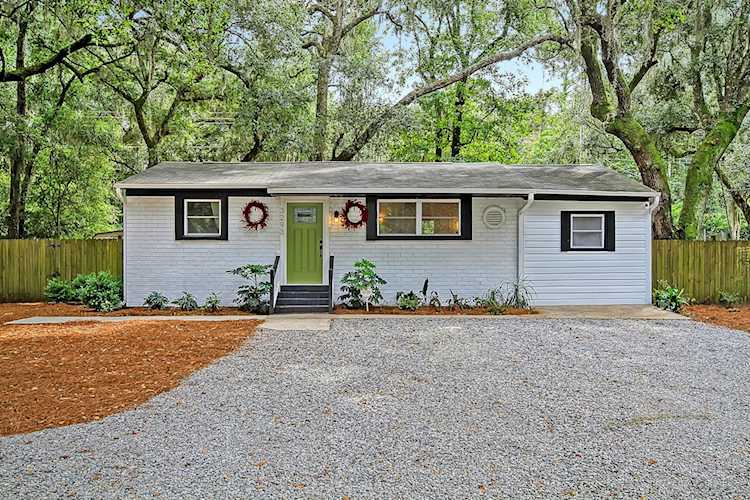 3293 River Rd Johns Island, SC 29455 | MLS 22025295 Photo 1