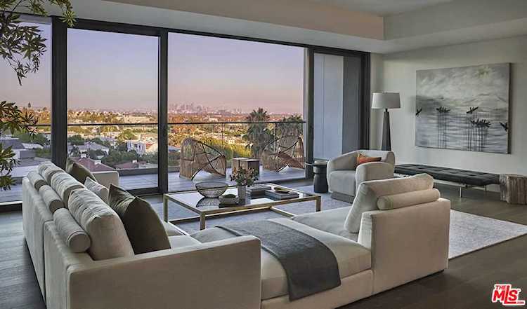 8420 Sunset Blvd #705 West Hollywood, CA 90069