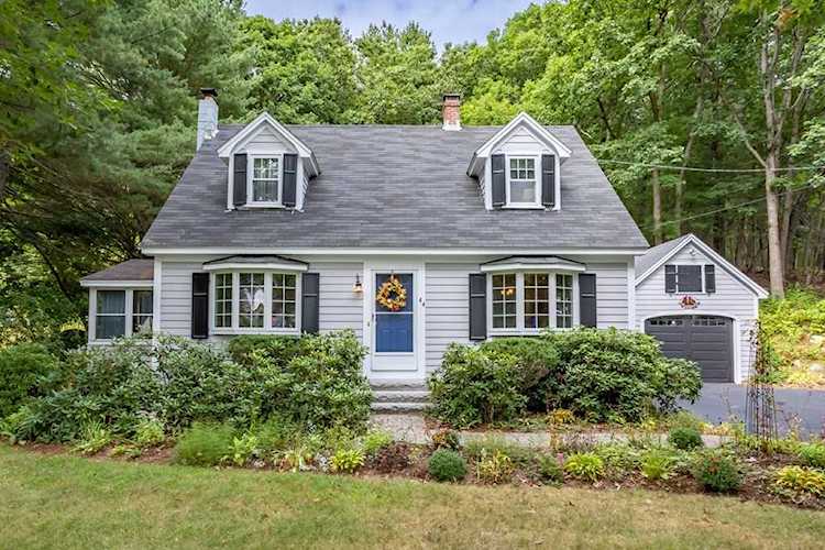 44 W. Prescott Street Westford, MA 01886