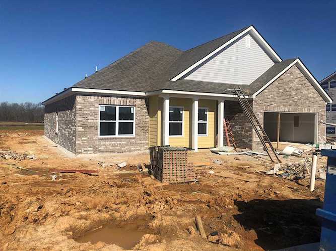 180 Daisy Cir Somerville, TN 38068