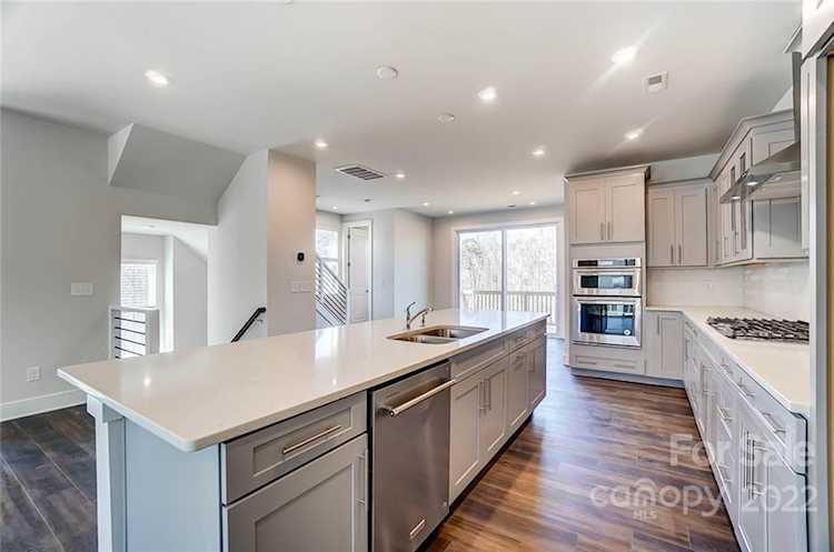 3320 Treble Ct Charlotte, NC 28262