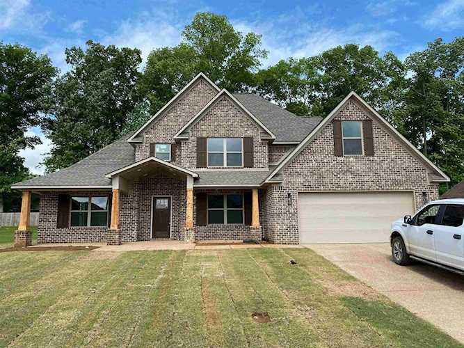 195 Willow Springs Dr Medina, TN 38355 | MLS 222423 Photo 1