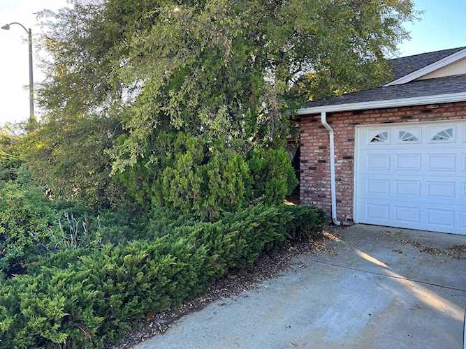 13702 Mckenzie Ave. Poway, CA 92064