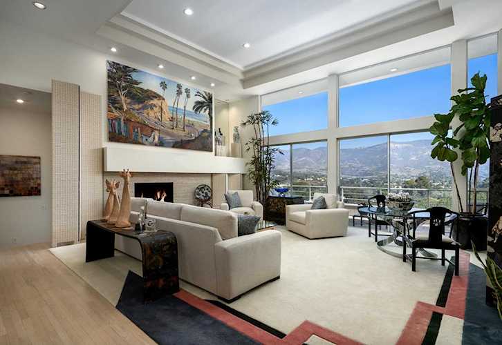 713 Via Airosa Santa Barbara, CA 93110 | MLS 22-3756 Photo 1