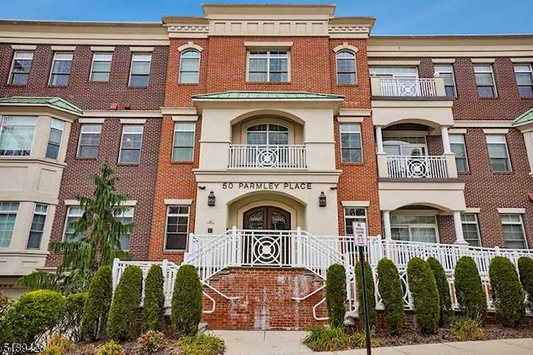 50 Parmley Place Summit, NJ 07901