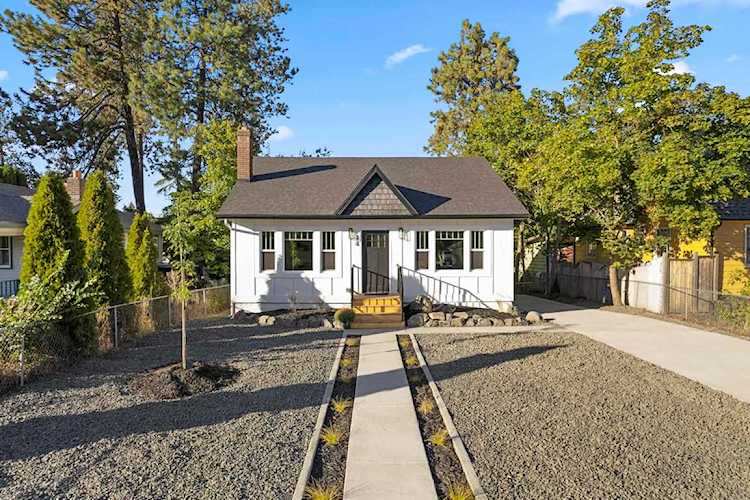 44 W 29th Ave Spokane, WA 99203 | MLS 202223794 Photo 1