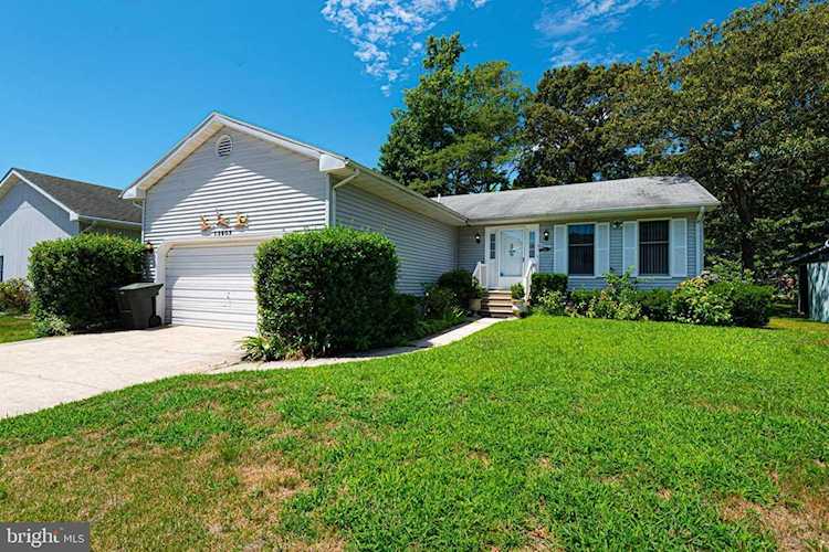 13903 Derrickson Ave Ocean City MD is a home for sale | BEACHLIFE | Photo 1