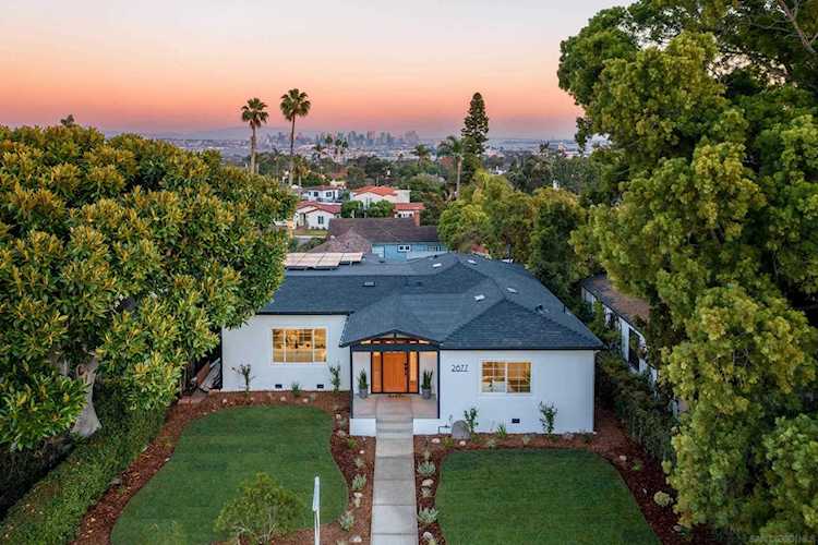 2677 Jonquil San Diego, CA 92106