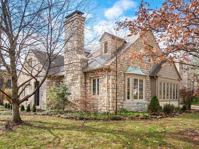 2529 E Broad Street Bexley, OH 43209