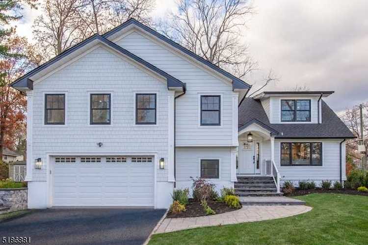 400 Montauk Dr Westfield Town, NJ 07090