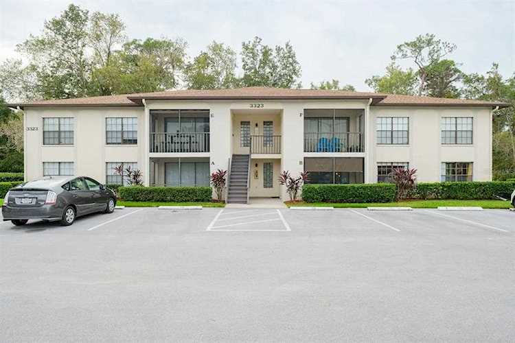 3323 Crystal Ct E #B Palm Harbor, FL 34685