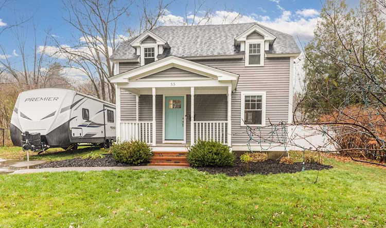 55 Ash St Dover, NH 03820