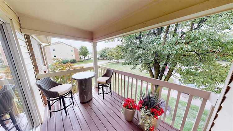 12555 Timber Creek Dr #7 Carmel, IN 46032