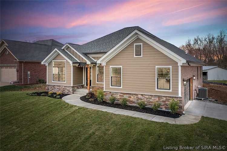 1109 Dora Dr Sellersburg, IN 47172