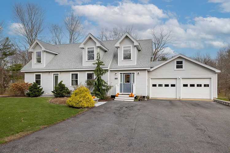 147 Post Rd Greenland, NH 03840