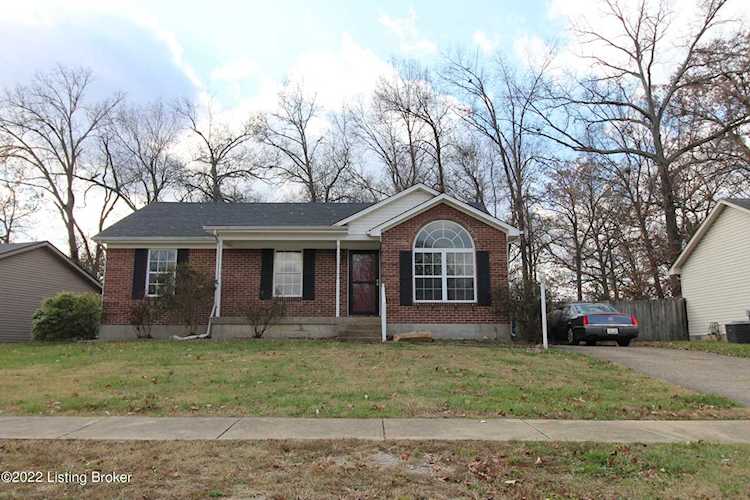 307 River Oaks Dr Shepherdsville, KY 40165
