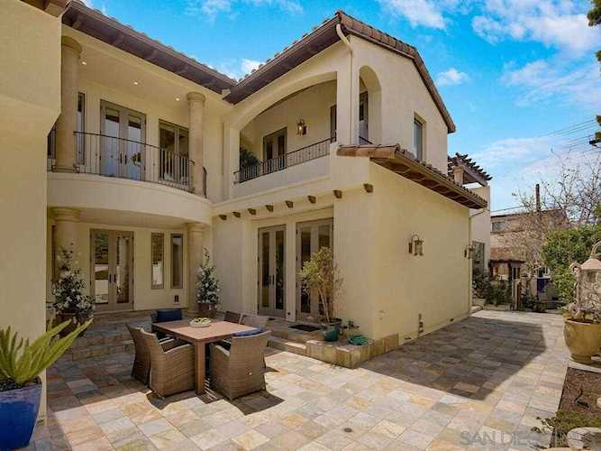 1178 Virginia Way La Jolla, CA 92037