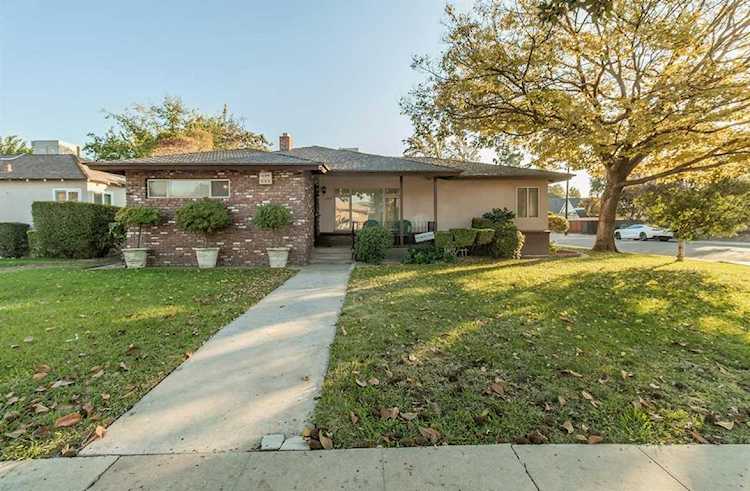 845 W Vassar Avenue Fresno, CA 93705 | MLS 587641 Photo 1