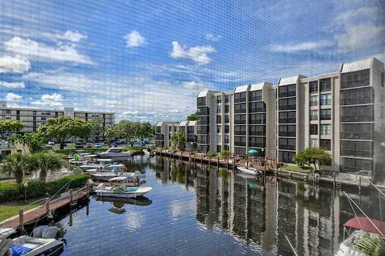 3 Royal Palm Way #302 Boca Raton, FL 33432