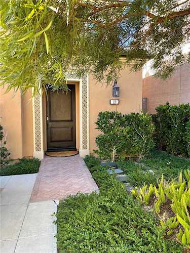 119 Grazie Irvine, CA 92602
