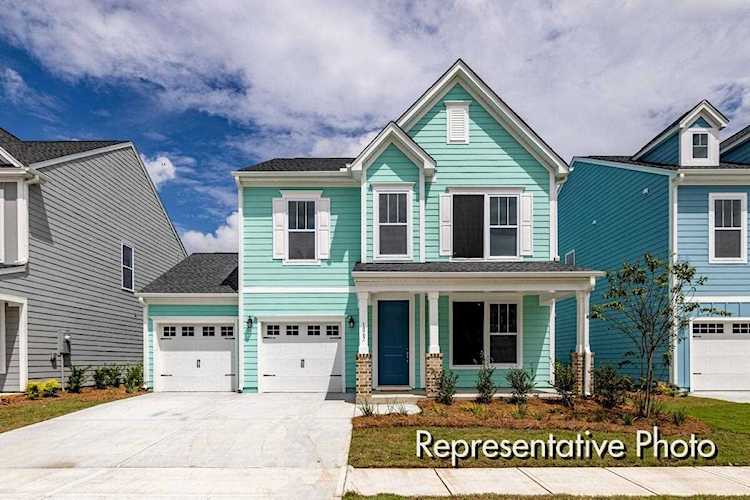 1042 Magnolia Warbler Way Ravenel, SC 29470