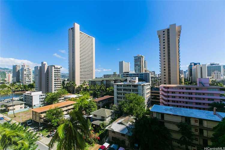 2092 Kuhio Avenue #1004 Honolulu, HI 96815