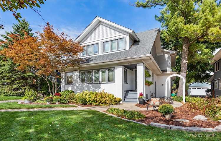 638 Duane St Glen Ellyn, IL 60137