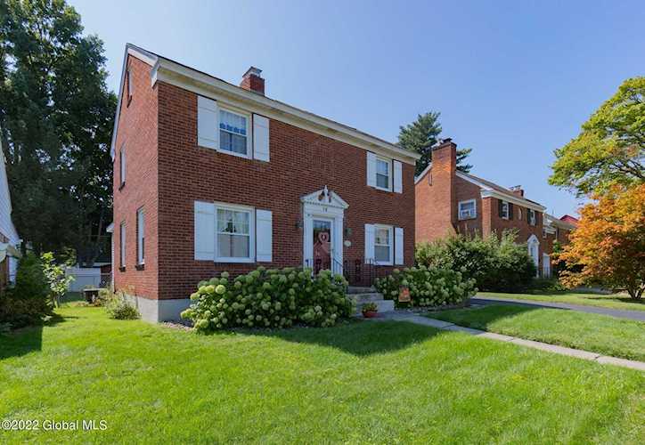 16 Home Ave Albany, NY 12208